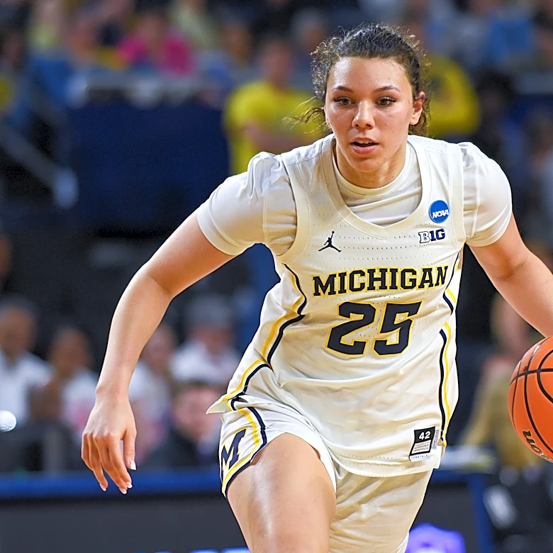 Michigan Women’s Basketball G McKenzie Mathurin enters transfer portal
