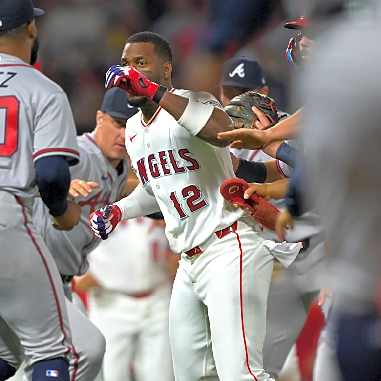 Soler and López suspended 7 games after brawl in Anaheim