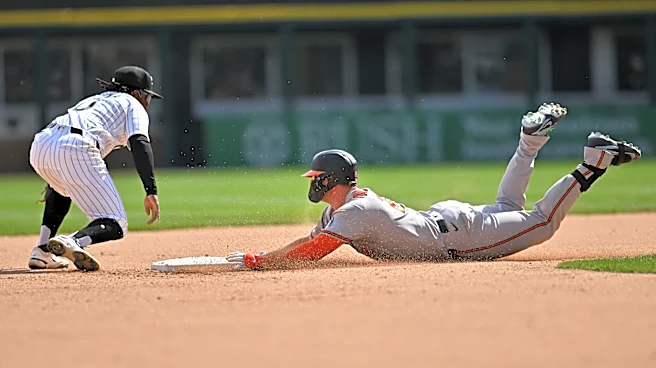 Orioles tack on late runs against the White Sox to sweep the series, 5-3