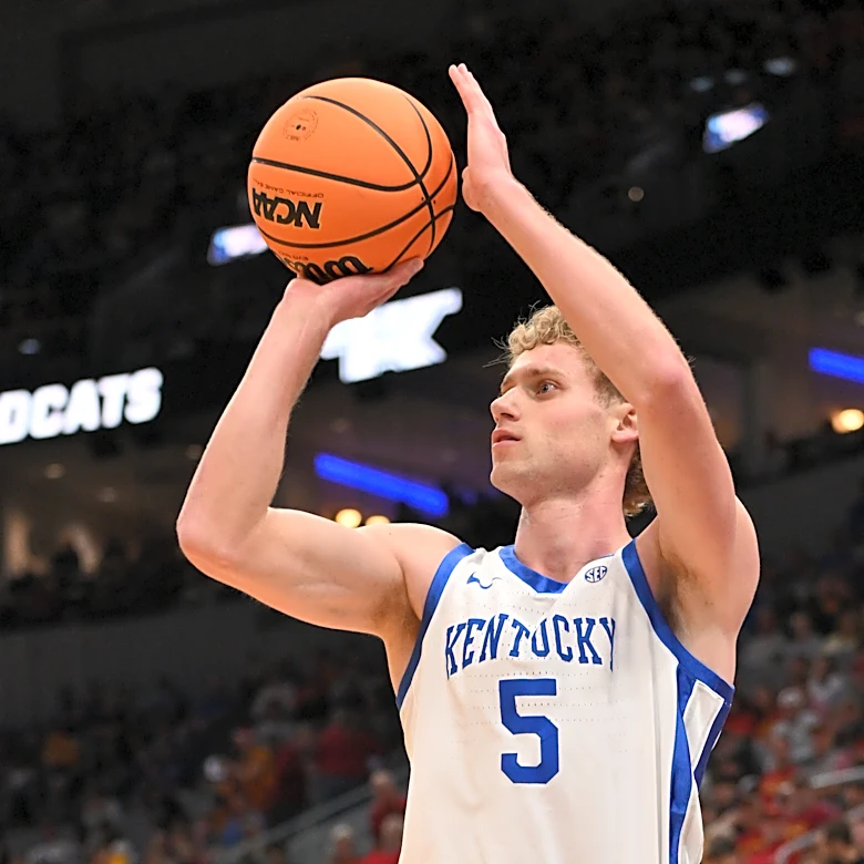Kentucky Basketball guard Collin Chandler enters transfer portal with do-not-contact tag