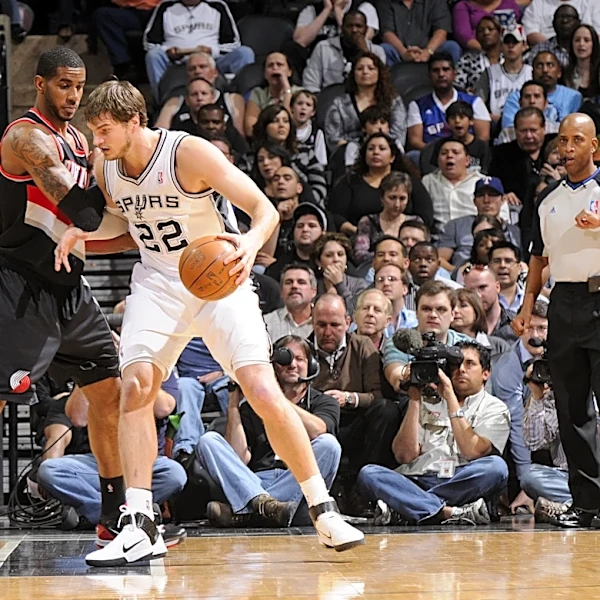 Discuss: Blazers-Spurs First Half!