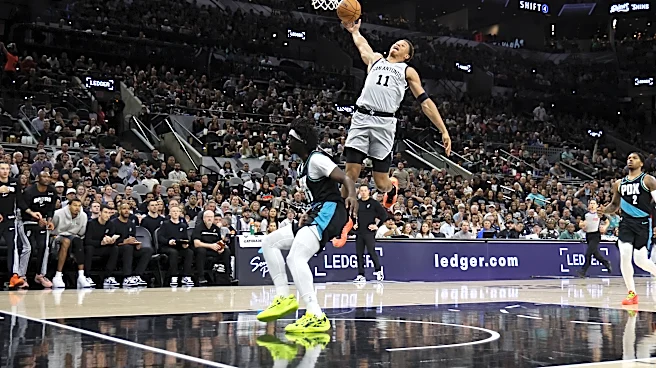 It’s time for Basketball: San Antonio Spurs vs Portland Trail Blazers