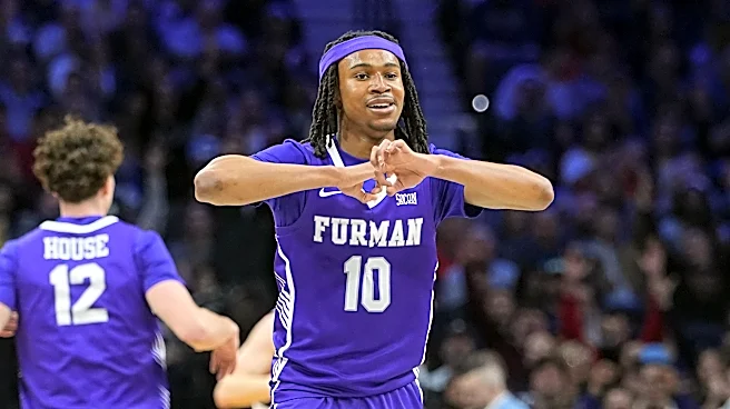 Kentucky shows interest in Furman guard Alex Wilkins