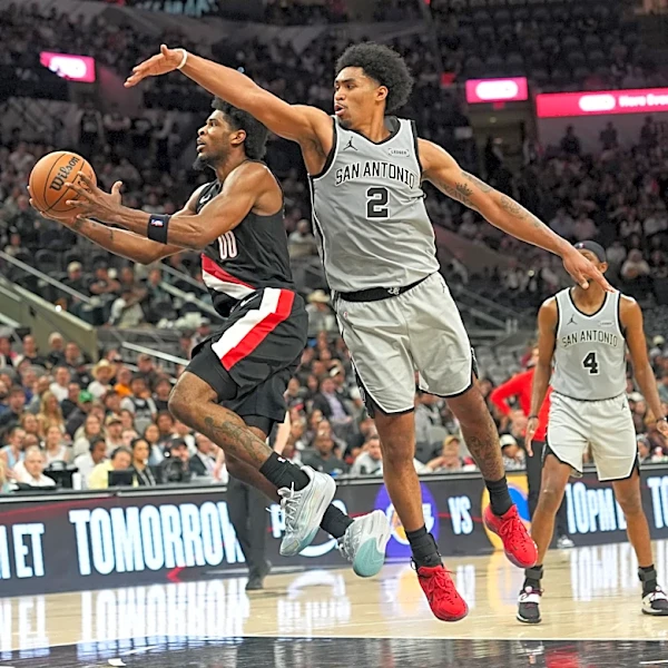 Box Grades: Rare free throw stats lift Spurs to 61st win