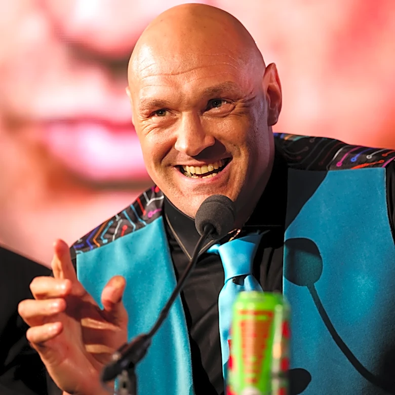 Fury vs Makhmudov press conference video, LIVE stream updates from London