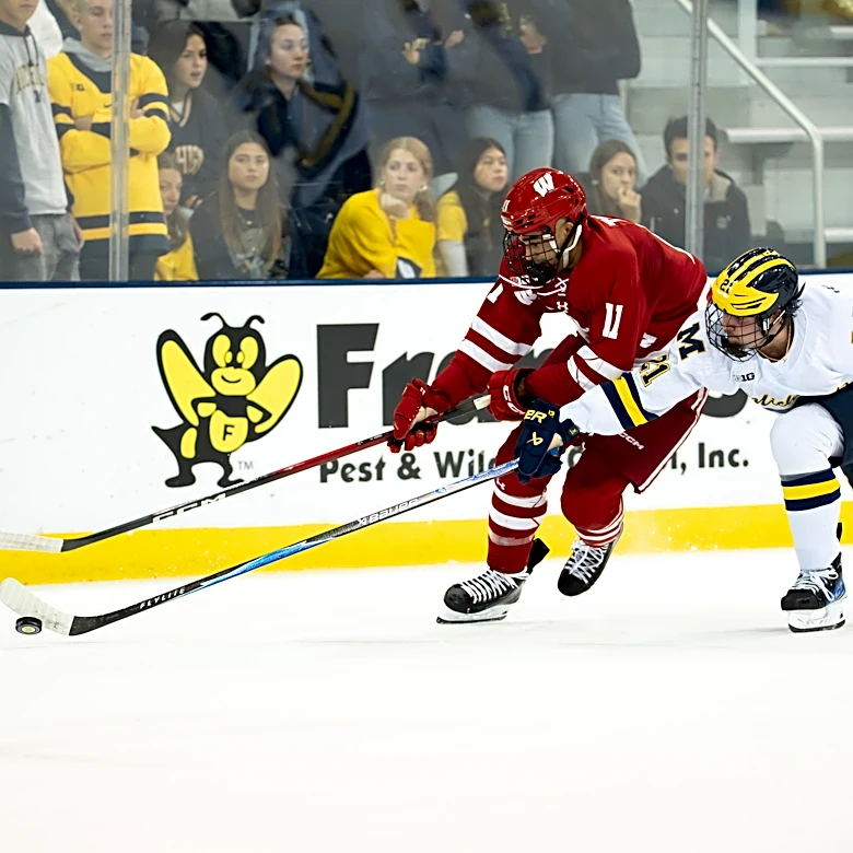 Old rivalry renewed as Badgers face North Dakota in Frozen Four