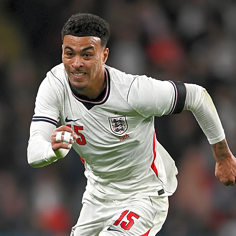 Should Manchester United explore a move for Morgan Rogers?