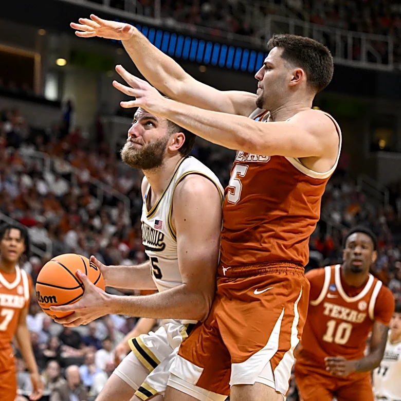 Texas F Cam Heide to enter the NCAA transfer portal