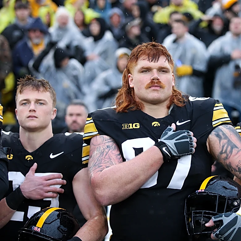 Broncos draft prospects 2026: Iowa OL Gennings Dunker
