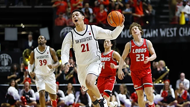 Mountaintop View 4-10-26: UNLV Revenue Sharing, Nevada Quarterback, Miles Byrd, Zak Hill, Hawaii MBB, Wyoming Football