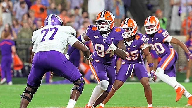 Quacking the Roster: TE Transfer Markus Dixon