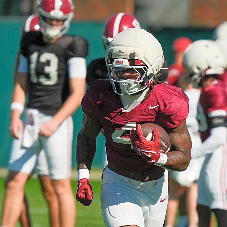 Jumbo Package: Spotlight is on the QB battle, run game at A-Day