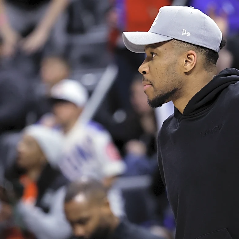 Milwaukee Bucks Poll: Some fans are turning on Giannis