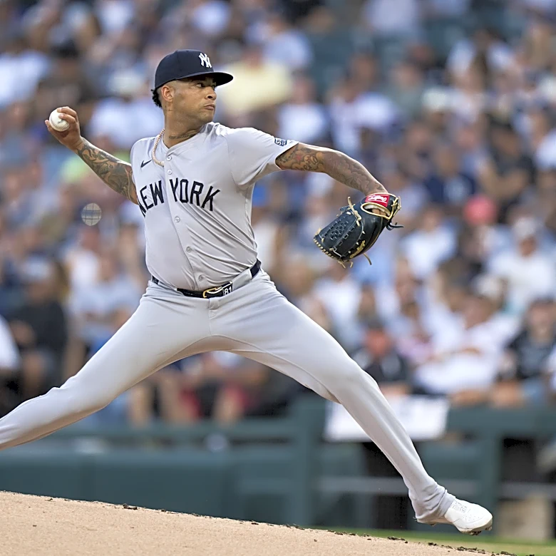 New York Yankees @ Tampa Bay Rays: Luis Gil vs. Steven Matz