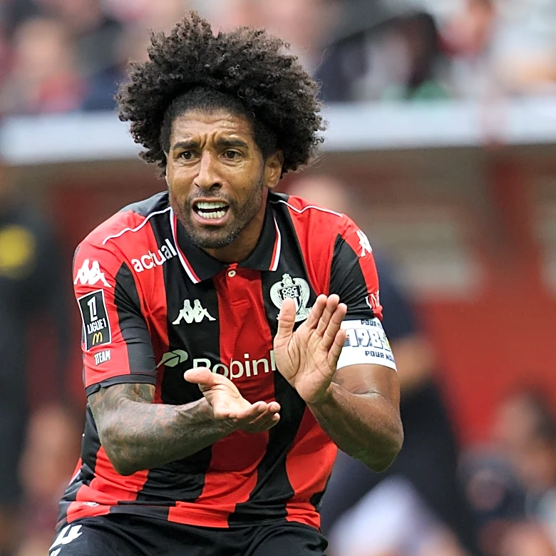 Could treble hero Dante return to Bayern Munich as coach?