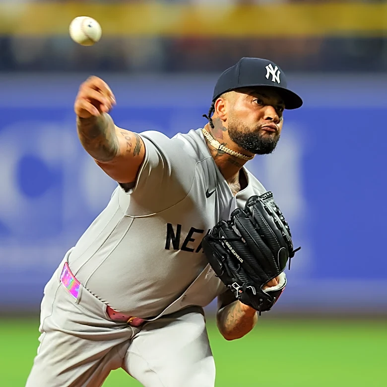 Yankees’ late push falls short after Luis Gil’s rollercoaster return