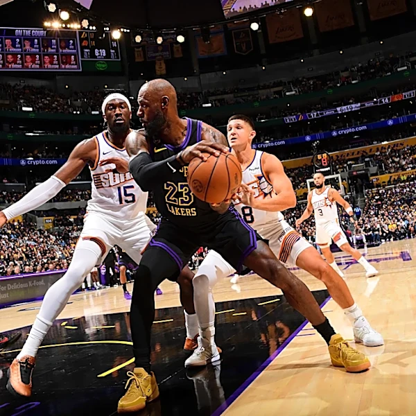 LeBron James is giving Lakers a puncher’s chance