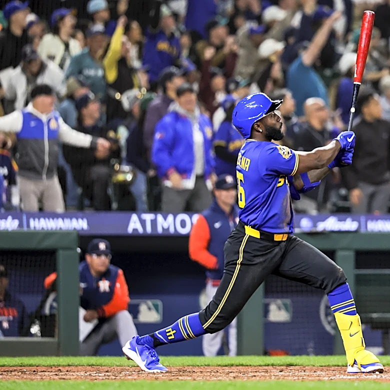 Mariners Invoke the Ancient, Bully Astros 9-6