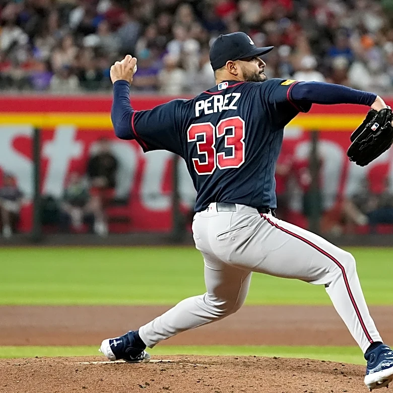 Martín Pérez seeks redemption and a series win in Game 2 versus Cleveland
