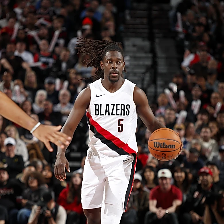Jrue Holiday Wins Maurice Lucas Award with Trail Blazers