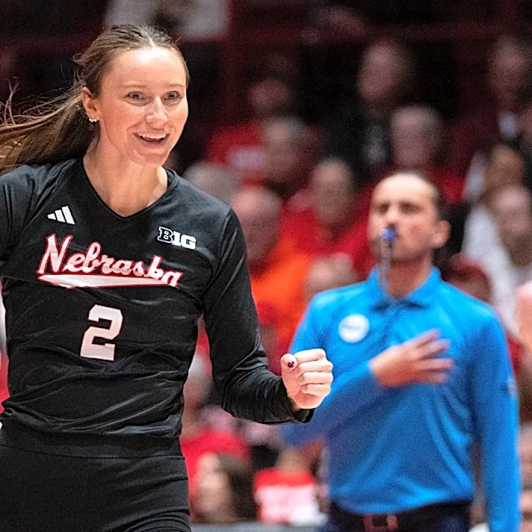 HUSKER VOLLEYBALL: Nebraska Starts Out the Spring Season with Sweep of Iowa State