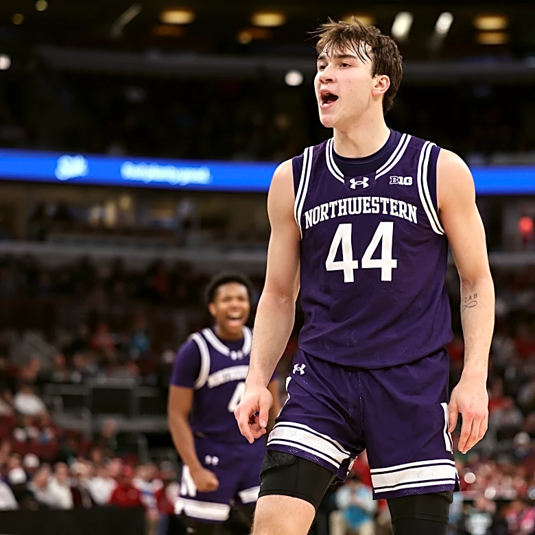 BREAKING: Sophomore guard Angelo Ciaravino confirms his return to Northwestern men’s basketball