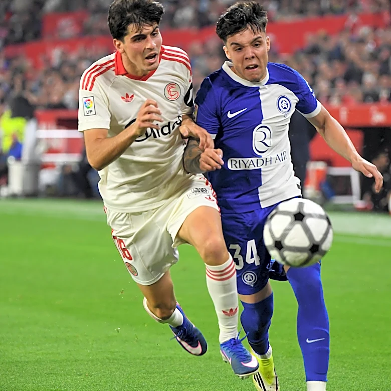 Sevilla 2-1 Atlético Madrid: Player Ratings