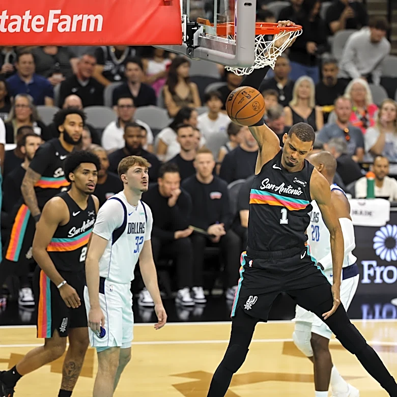 Spurs vs. Mavericks player grades: Wembanyama drops 40 in return