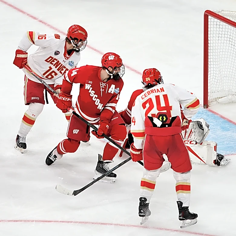 Underdog story comes just short as Wisconsin falls to Denver in National Championship