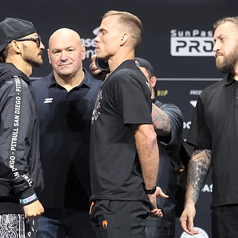 UFC 327 live blog: Cub Swanson vs. Nate Landwehr