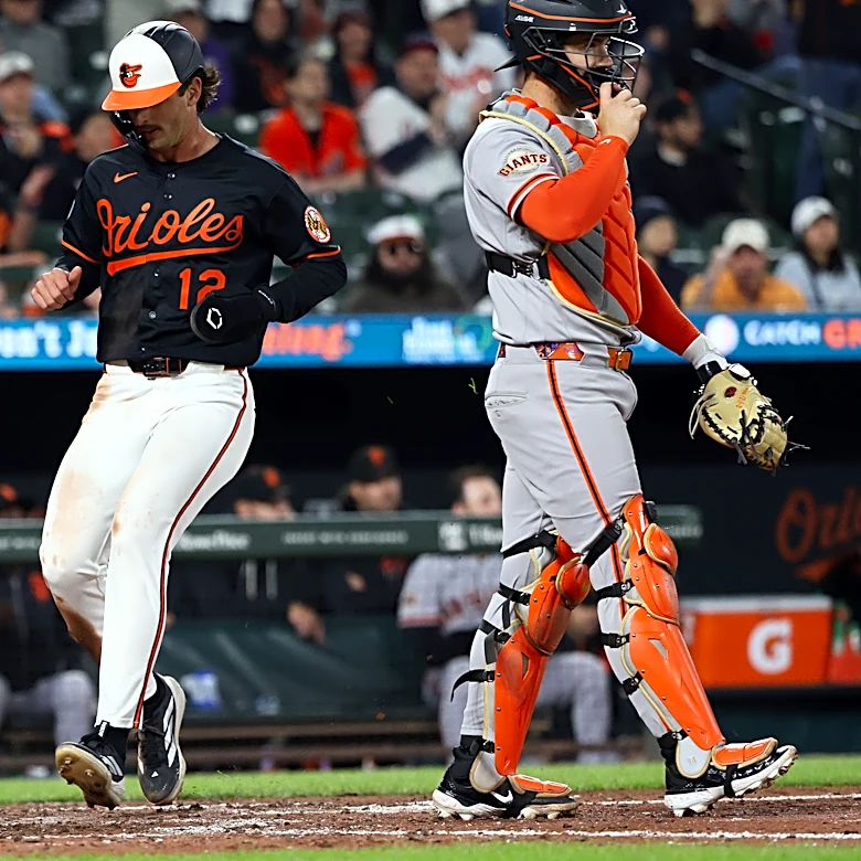 Orioles overcome injuries in 6-2 win over Giants