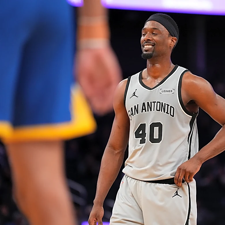 Open Thread: Harrison Barnes needs 17 points to make NBA history