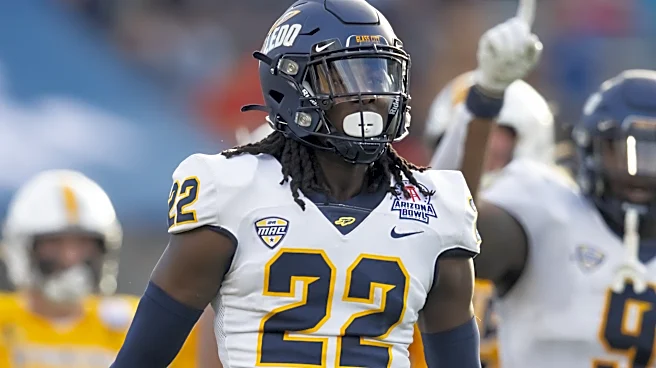 2026 NFL mock draft: Chicago Bears select Emmanuel McNeil-Warren