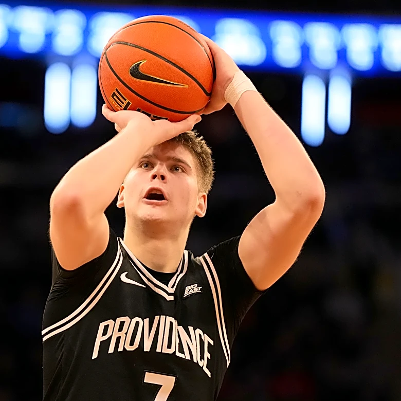 What would transfer Stefan Vaaks bring to Illinois?