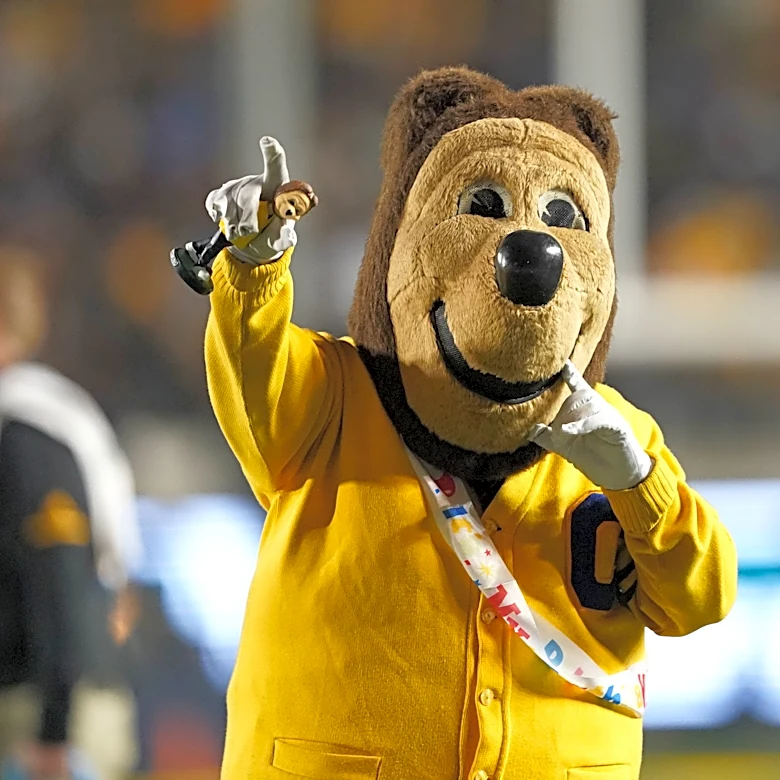 It’s Time For Cal and Stanford to Come Home