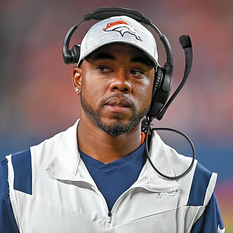 Cowboys’ 30-visit list reveals potential draft plan