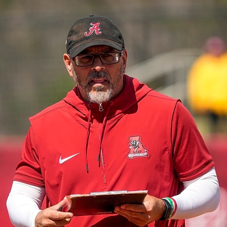 Alabama Softball Shuts Down/Up Auburn in Road Sweep