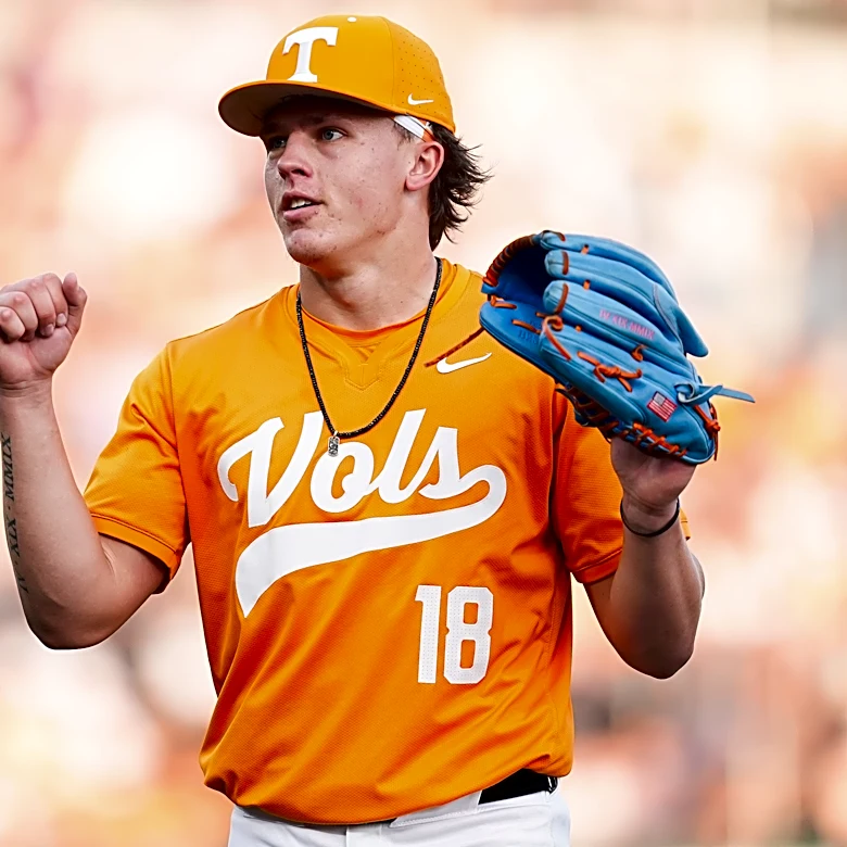 Tennessee baseball sweeps Mississippi State on the road