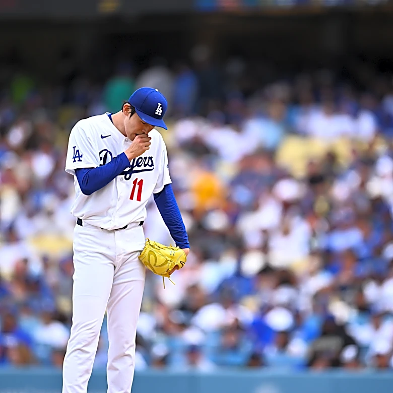 Texas Rangers walking rampant as Dodgers drop finale