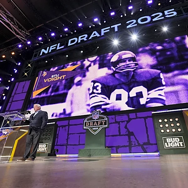 SB Nation Reacts Results: Getting Comfortable for Draft Weekend