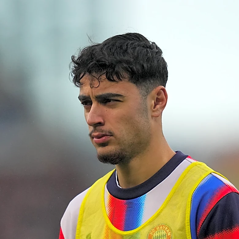 Bayern Munich News: Manchester United, Manchester City, Chelsea strike out on Aleksandar Pavlović