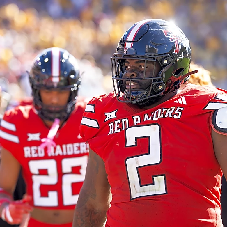 Texas Tech defender Lee Hunter visits Bengals