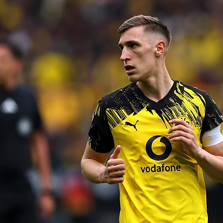 Schlotterbeck criticized by Dortmund fans for reportedly having a Real Madrid exit clause