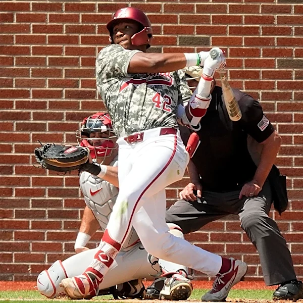 Alabama Baseball Swept By Arkansas
