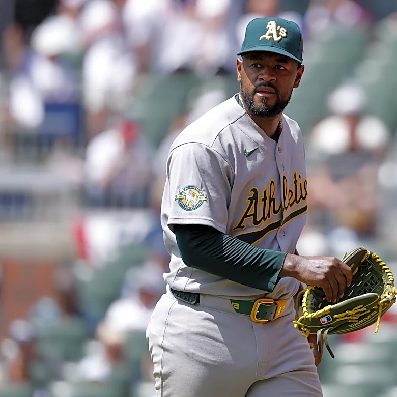 Elephant Rumblings: Back In Sac