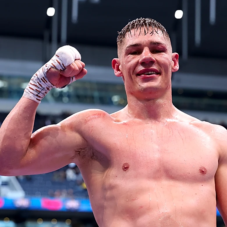 Chris Billam-Smith signs with Zuffa Boxing, could be next for Opetaia