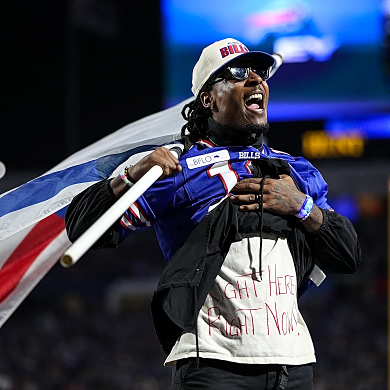 Buffalo Bills WR Keon Coleman being mentored by Stevie Johnson