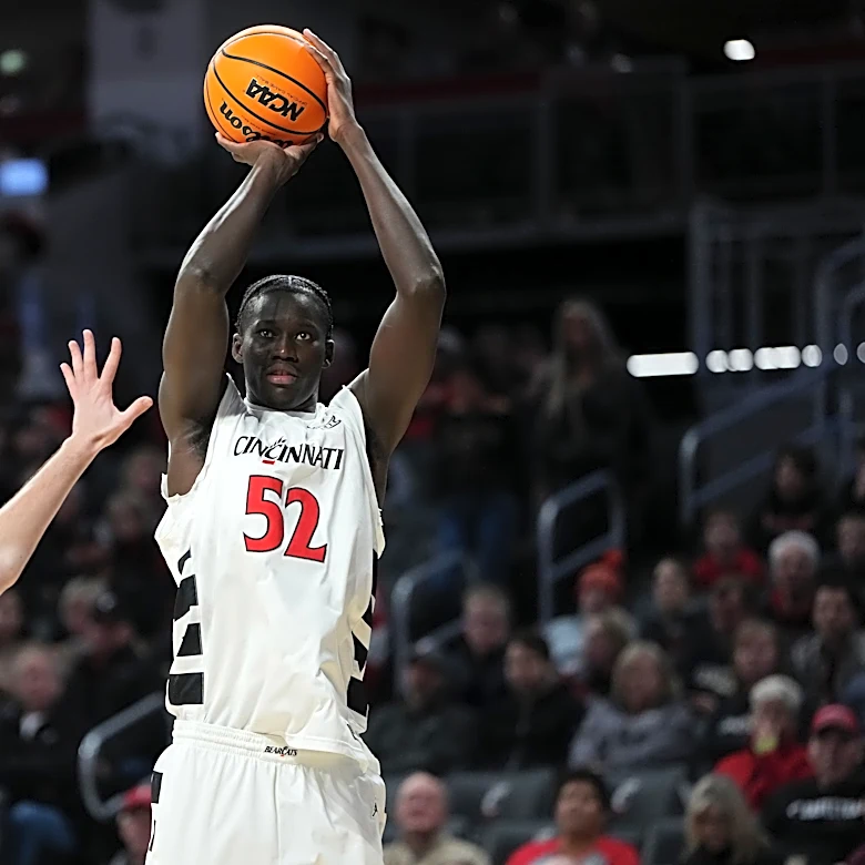 Cincinnati transfer Moustapha Thiam joins growing list of players visiting St. John’s this week