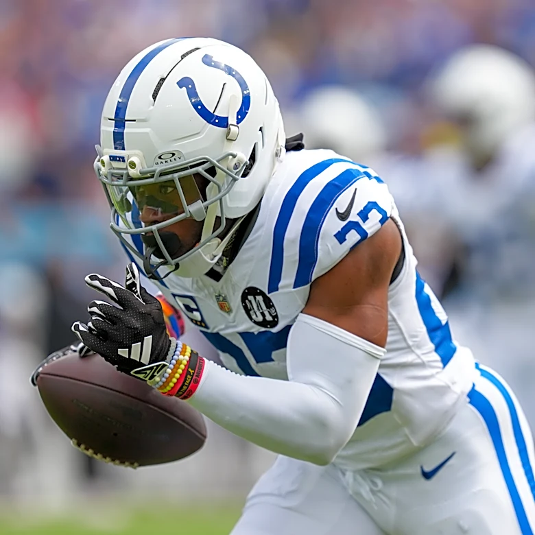 ESPN NFL Insider believes the Colts will trade CB Kenny Moore II pretty soon here
