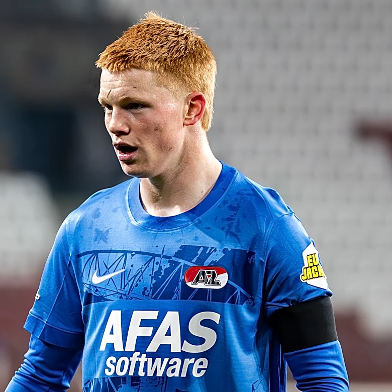 ‘New Pedri’ Kees Smit could rescind contract and join Barcelona